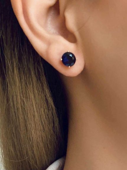 گوشواره میخی نگین مشکی برند ژوپینگ